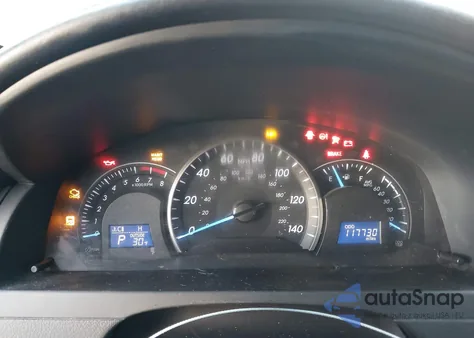 2014 Toyota Camry Le z USA, uszkodzony, nr VIN 4T4BF1FK4ER365045